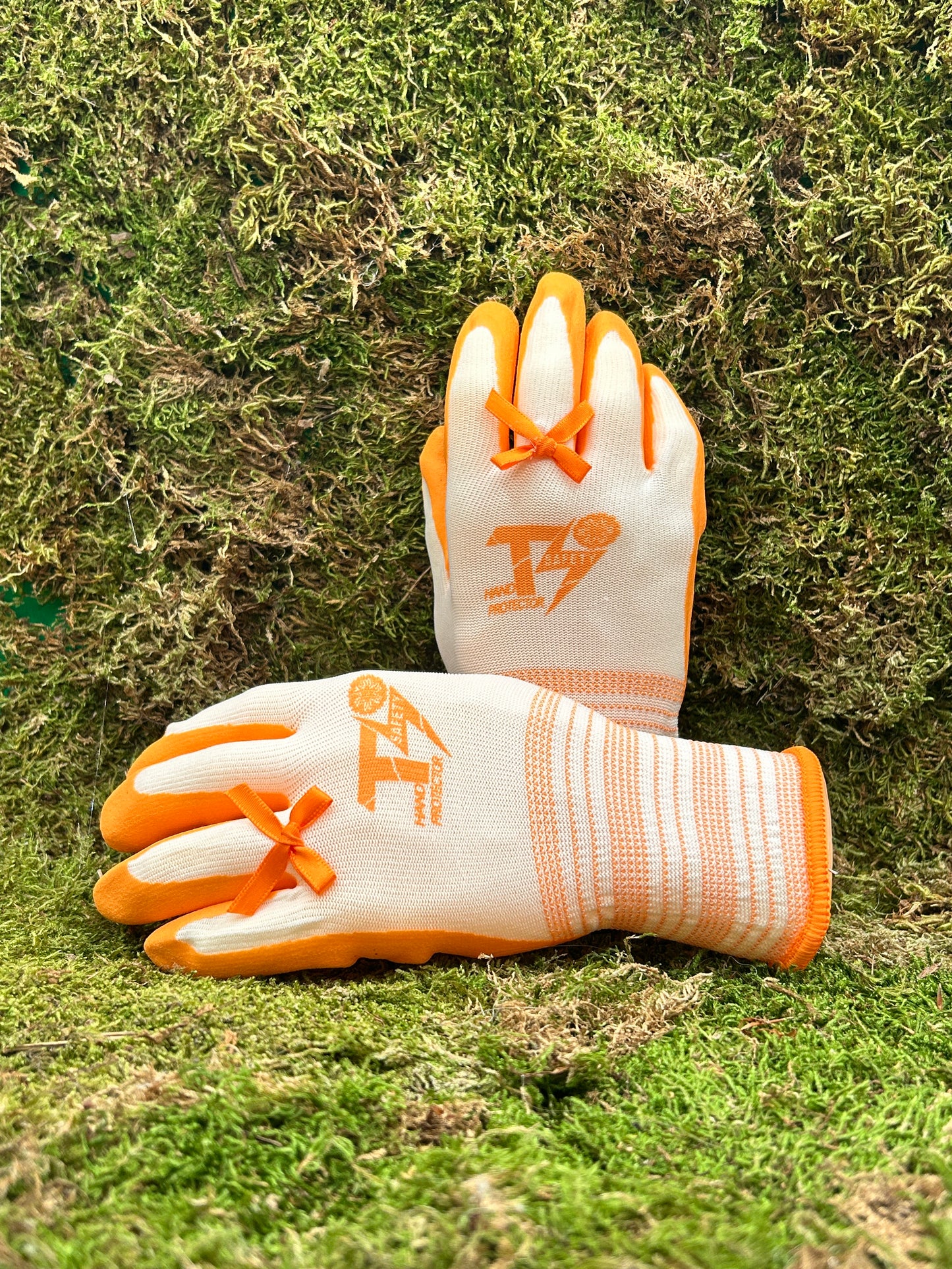 Tangerine Coated Gloves